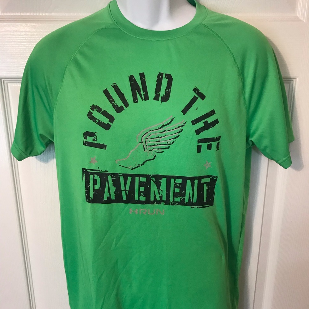 Under Armour Pound the Pavement